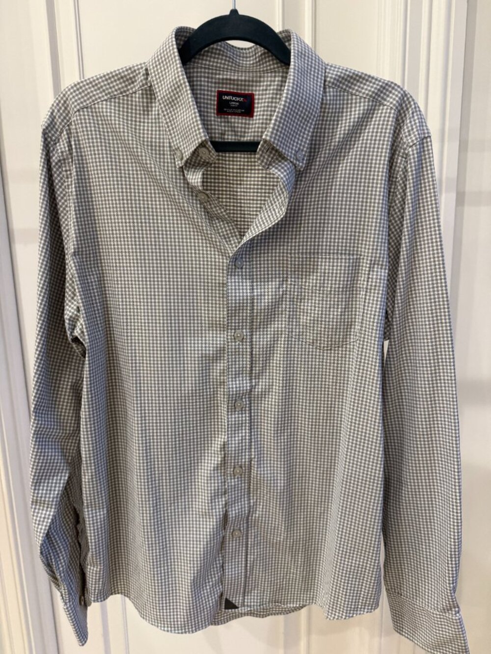 UNTUCKit Men's Maury Gingham Shirt in Grey & White Size Large Slim Fit